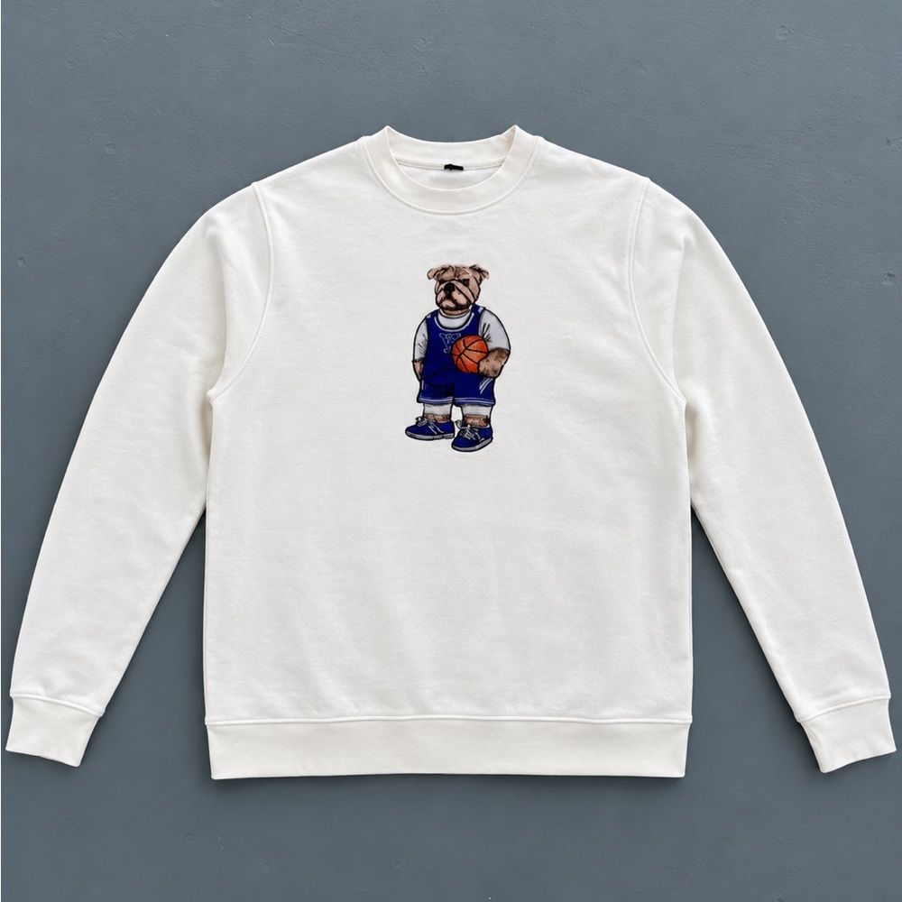 Crew Dog Bulldog Embroidered Sweatshirt Cream Heavyweight NWT Size XL
